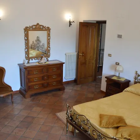 Casale Borgo Dei Fiori Пинето