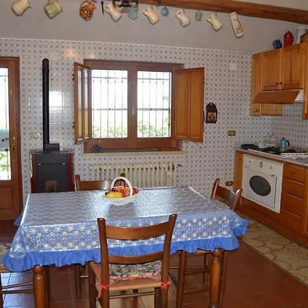 Дом отдыха Casale Borgo Dei Fiori Пинето