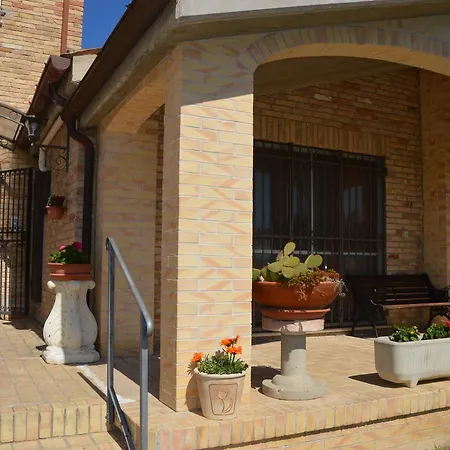Дом отдыха Casale Borgo Dei Fiori Пинето