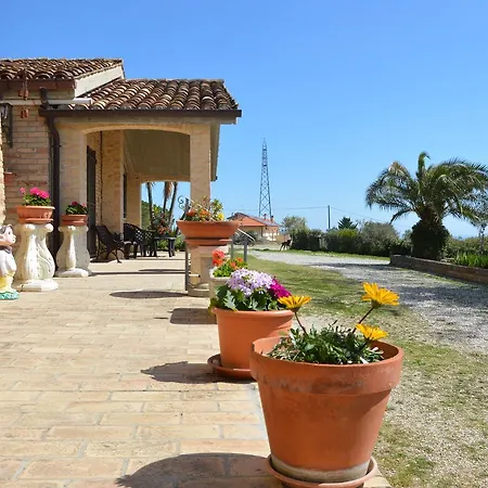 Дом отдыха Casale Borgo Dei Fiori