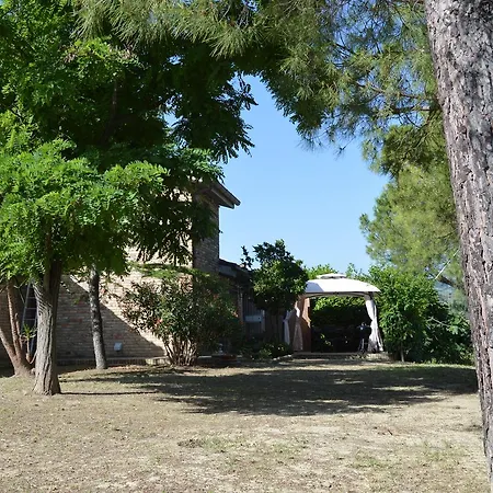 Дом отдыха Casale Borgo Dei Fiori Пинето